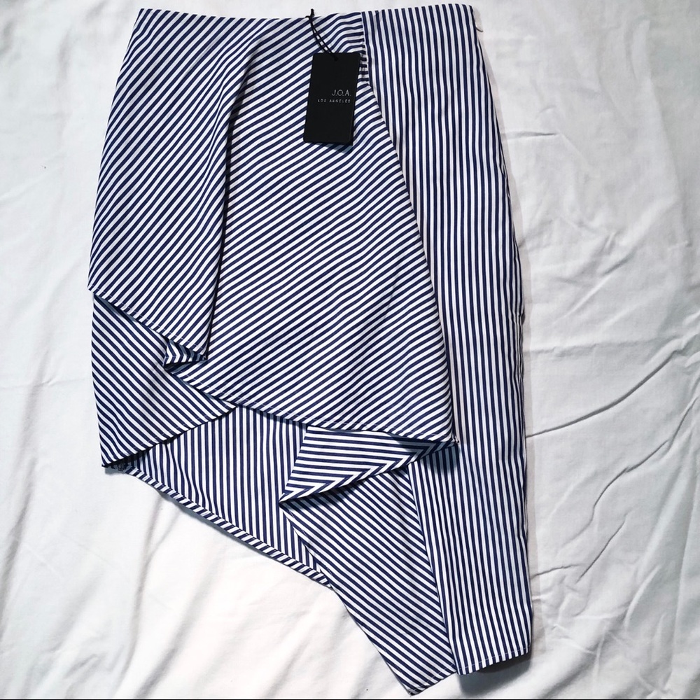 JOA WRAP FRONT HIGH LOW MINI SKIRT IN FINE STRIPE - Picture 5 of 9